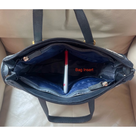 Authentic Vintage Gucci Monogram Canvas Black Leather Crossbody Bag - Picture 10 of 16